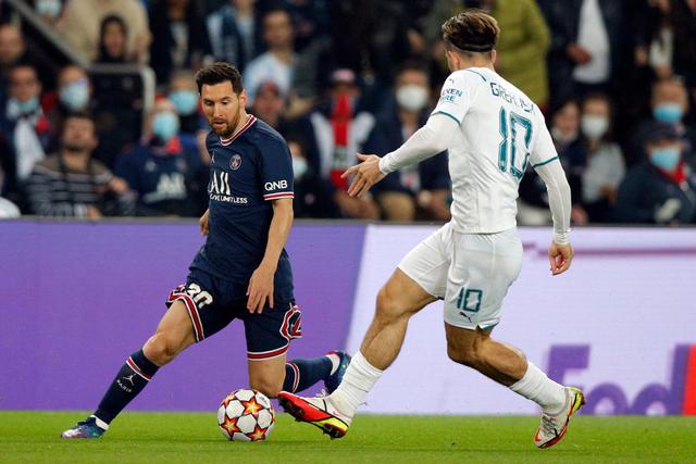 阿不都27+11赵睿首秀替补砍21分 新疆险胜江苏